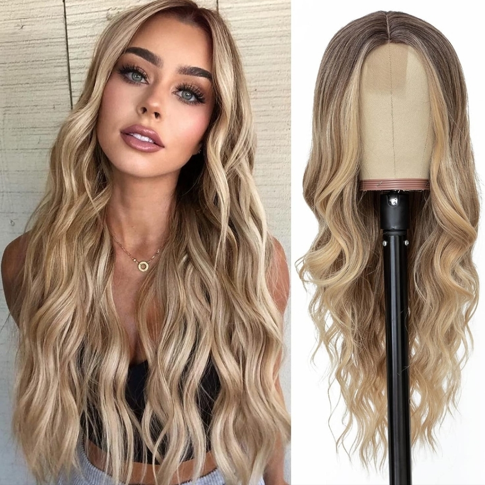 Long Ombre Blonde Wavy Wig
